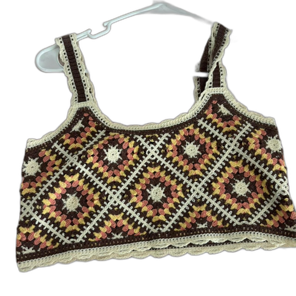 BOUTIQUE Scalloped Patterned Beige Pink Small Summer Women's Crop-top Brown